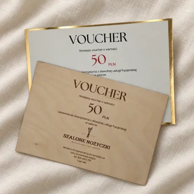 Voucher grawerowany, drewniany