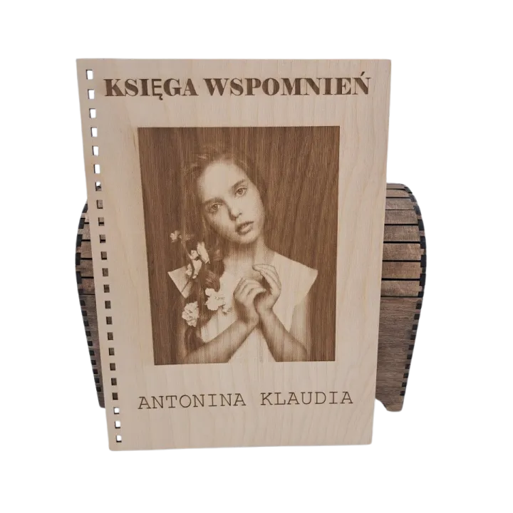 Grawerowana księga wspomnień, wzór Antonina
